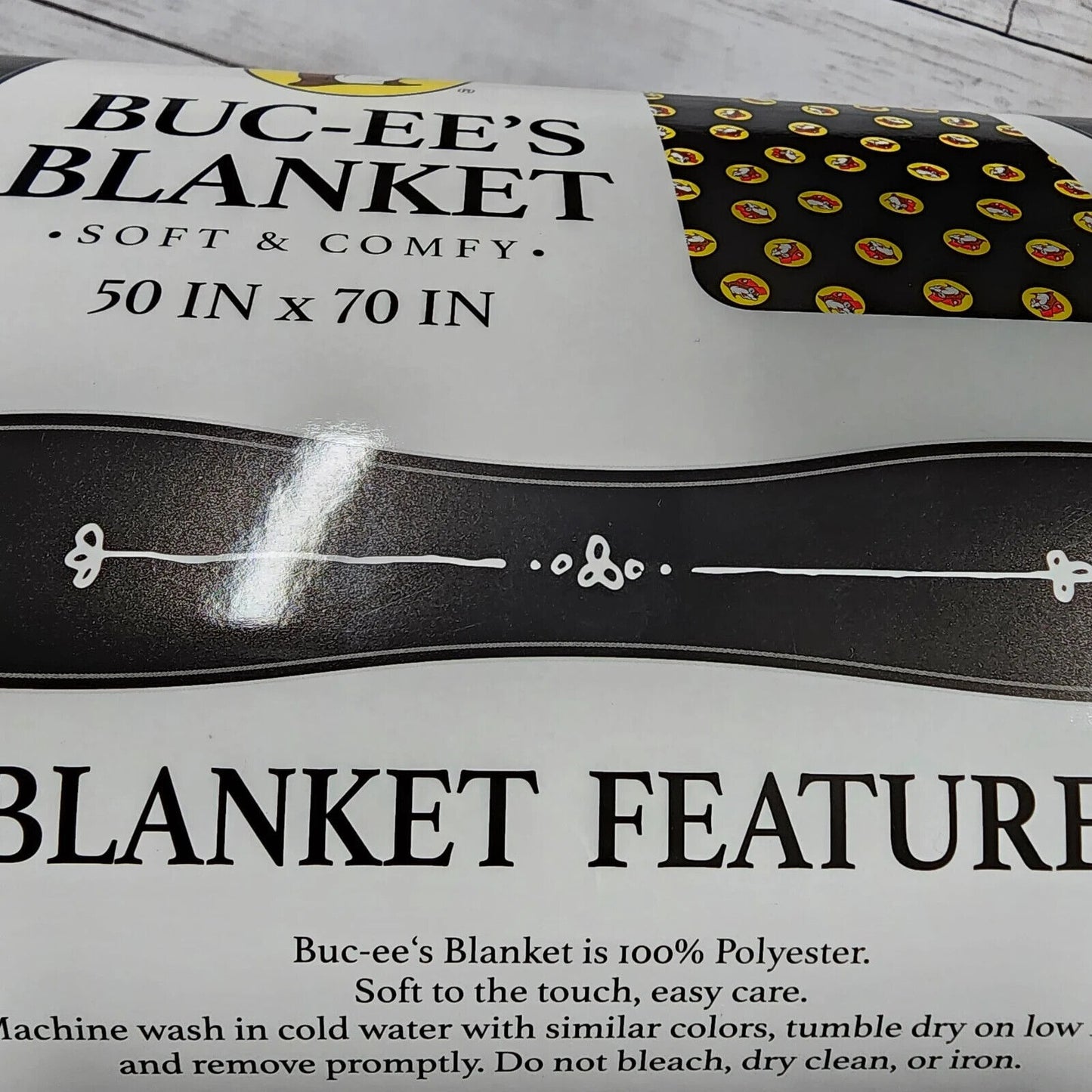 Buc-ee's Blanket Soft & Comfy 50in x 70in Black Yellow Red